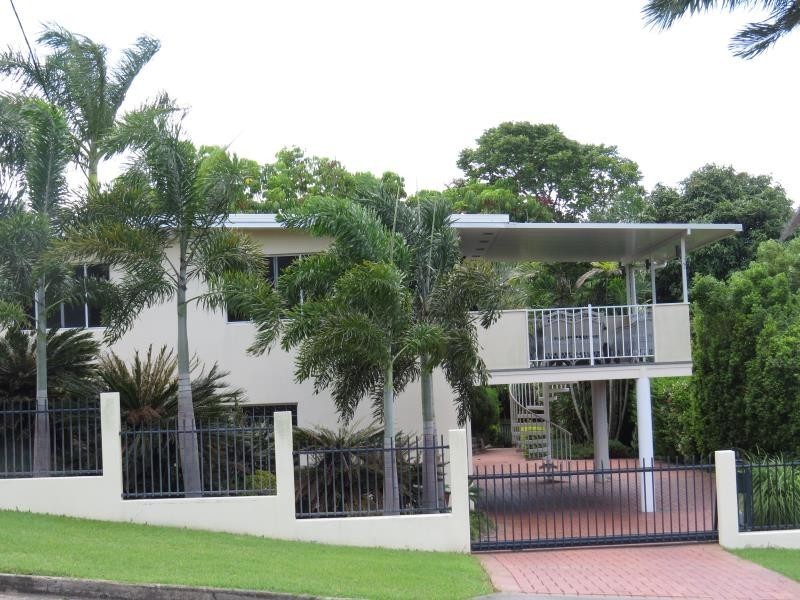 22 King Street, The Range QLD 4700